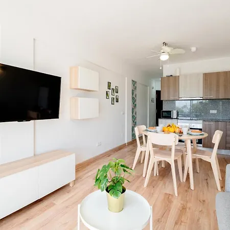 Apartamento Charming Seaside And Terasse In Playa Paraiso Costa Adeje (Tenerife)