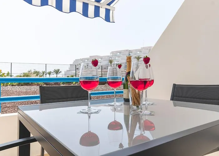 Charming Seaside And Terasse In Playa Paraiso Апартаменти *