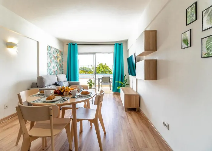 Charming Seaside And Terasse In Playa Paraiso Apartamento