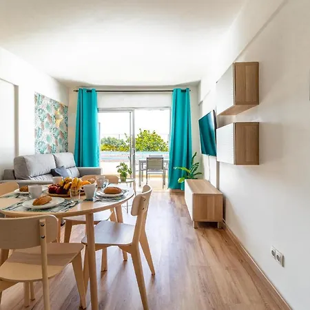 Charming Seaside And Terasse In Playa Paraiso Apartamento